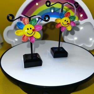 NWOT - Happy Flower Pony Tail Holders!! (2)